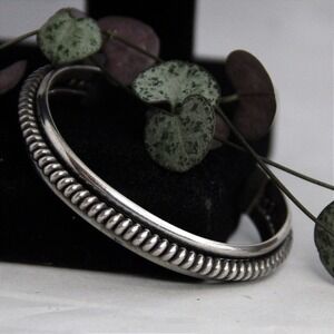 Tahe Navajo Sterling Silver Twisted Rope Cuff Bracelet Signed 7 Inch